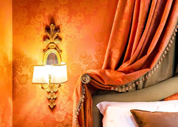 Al Ponte Dei Sospiri Otel 4*