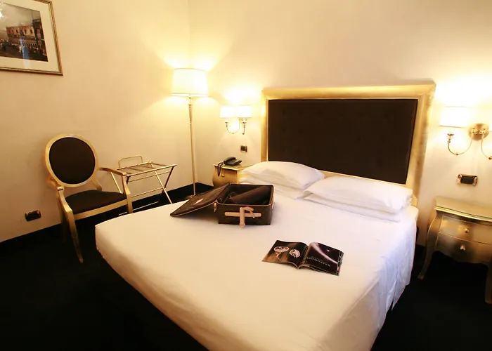 Otel Al Ponte Dei Sospiri Venedik