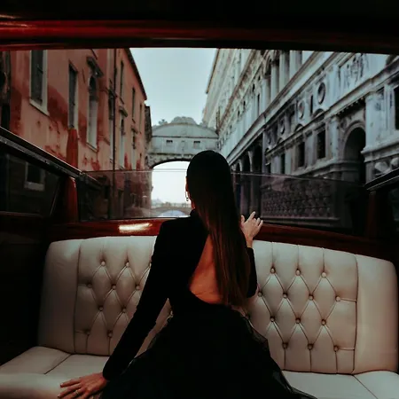 Ξενοδοχείο Al Ponte Dei Sospiri 4*