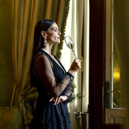 Ξενοδοχείο Al Ponte Dei Sospiri 4*