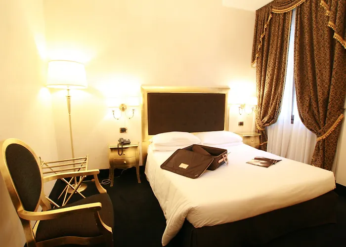 Al Ponte Dei Sospiri 4*