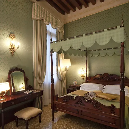 Al Ponte Dei Sospiri