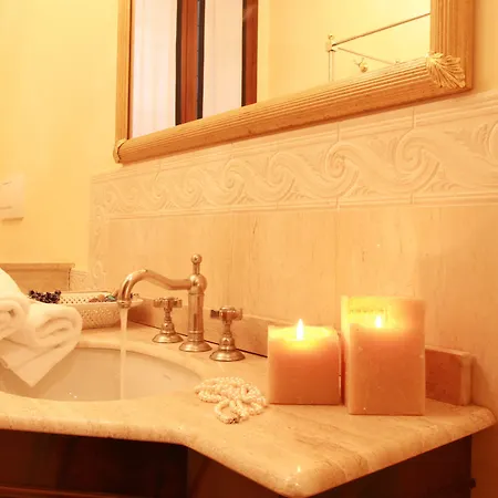 Szálloda Al Ponte Dei Sospiri 4*