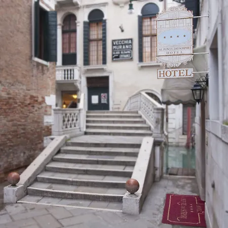 Al Ponte Dei Sospiri Szálloda Velence
