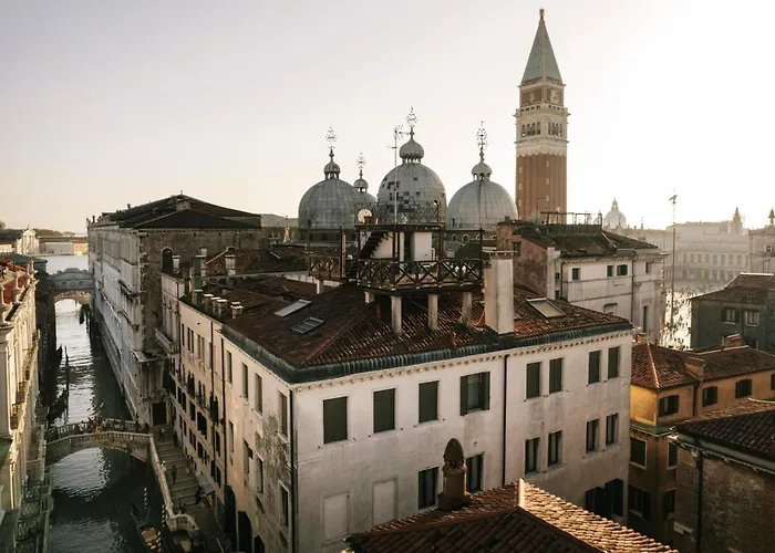 Al Ponte Dei Sospiri 4* Venetië