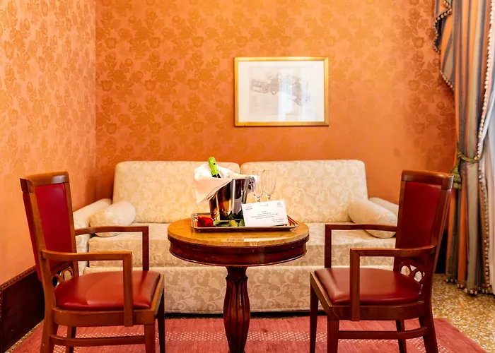 Hotel Al Ponte Dei Sospiri