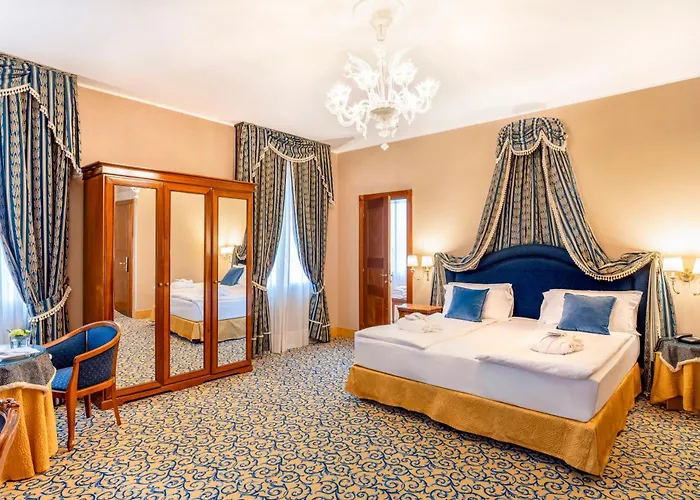 Al Ponte Dei Sospiri 4*