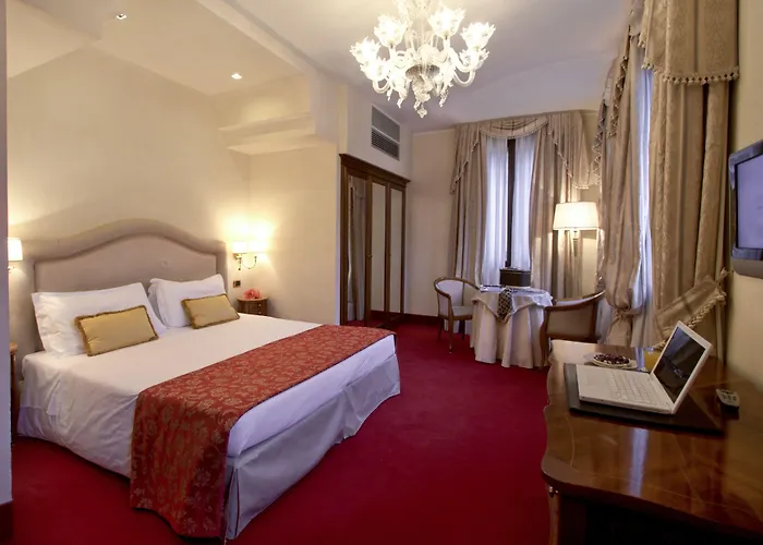Al Ponte Dei Sospiri Hotel