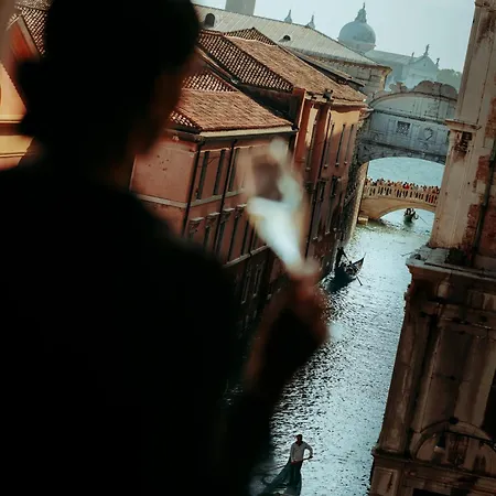 Al Ponte Dei Sospiri Benátky