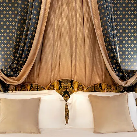 Al Ponte Dei Sospiri 4*