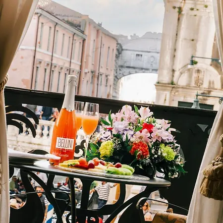 Hotel Al Ponte Dei Sospiri Benátky