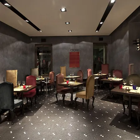 Hotel Al Ponte Dei Sospiri 4*