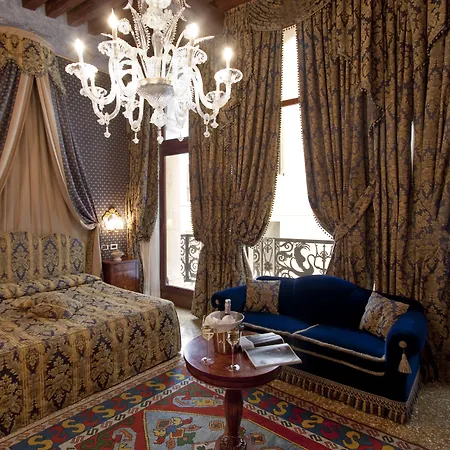 Al Ponte Dei Sospiri Hotel